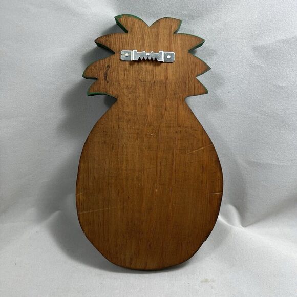 Vintage Wooden Handpainted Pineapple Wall Decor - Picture 2 of 8